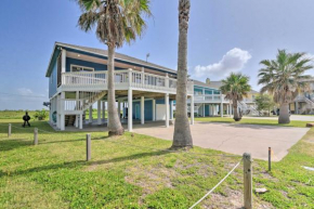 Deck and Grill Walkable Crystal Beach House!